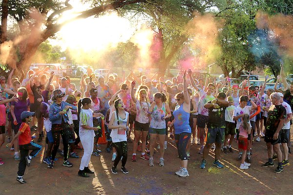 Friends and family of mesothelioma survivors gather at a park to celebrate National Cancer Survivors Day in June 2022.