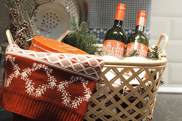 Holiday baskets make a great gift for caregivers